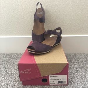 Dansko Vera Peep toe sandal